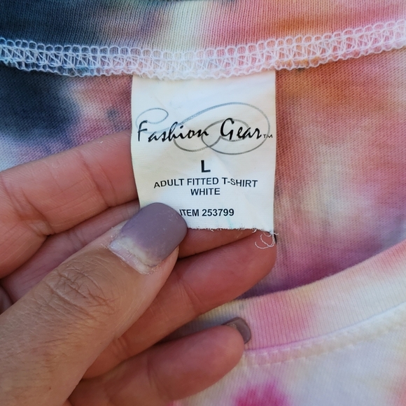 Tie Dye Tee New Without Tags - Picture 2 of 3
